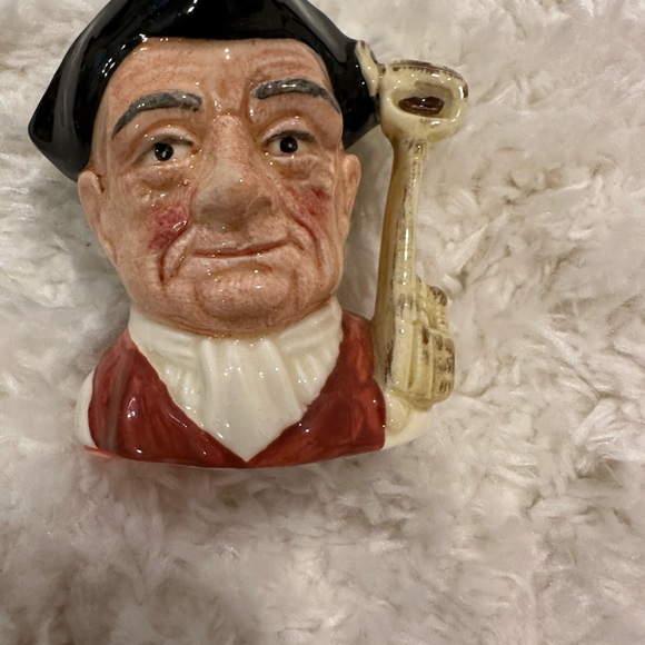 6 Miniature Royal Doulton Character Toby Mugs Jugs - Picture 14 of 16